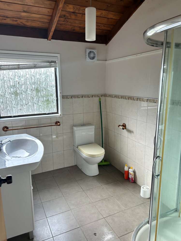 34 Kennedy Road Dairy Flat_23