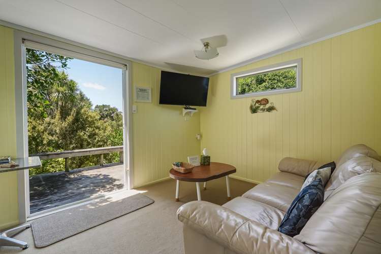 28 Mangatete Heights Kaingaroa_31