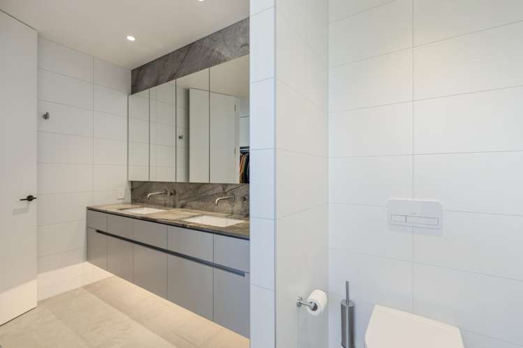 6 Victoria Road New Plymouth_17