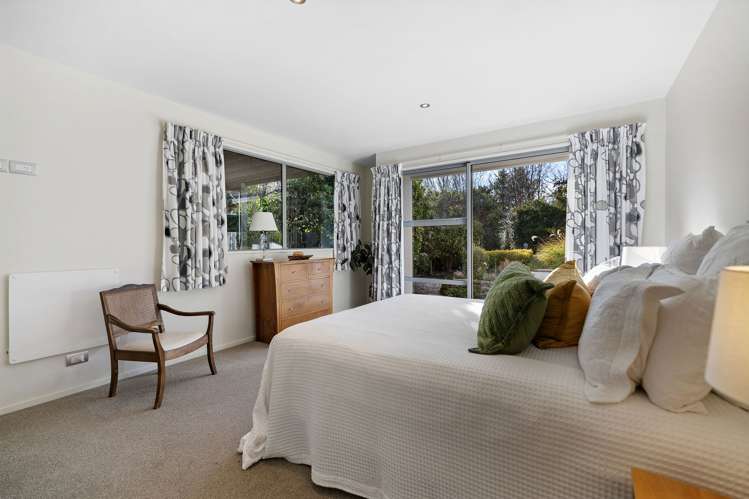 538 Peninsula Road Kelvin Heights_31