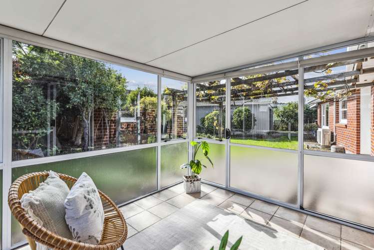 6 Walton Avenue Waikanae_15