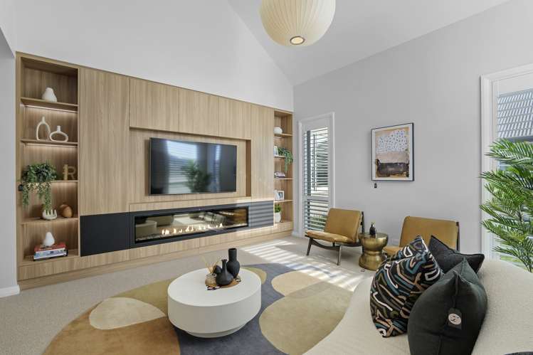 90 Southfield Drive Lincoln_1