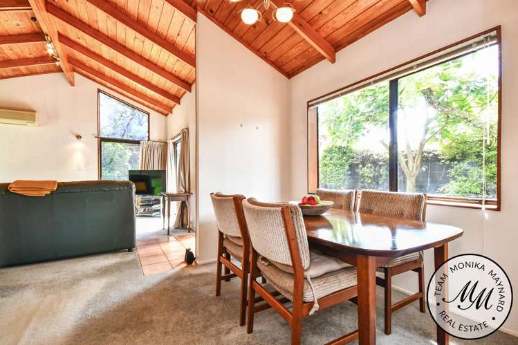 151 Everglade Drive Totara Heights_24