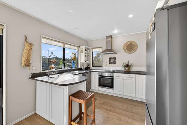 348 Aucks Road Russell Surrounds_4