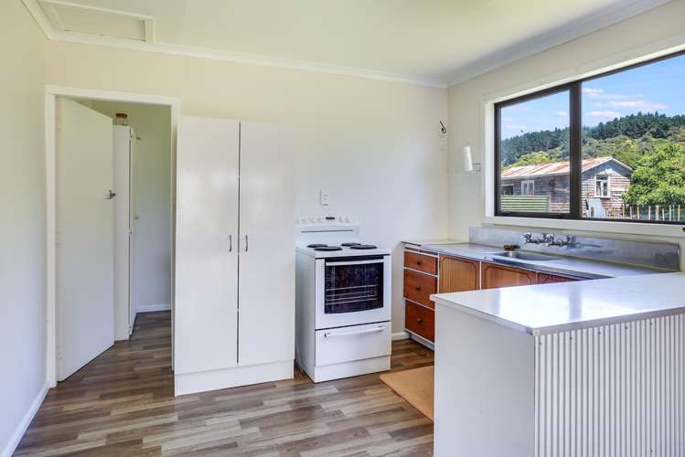 316 Waiwera Street Kawhia_12