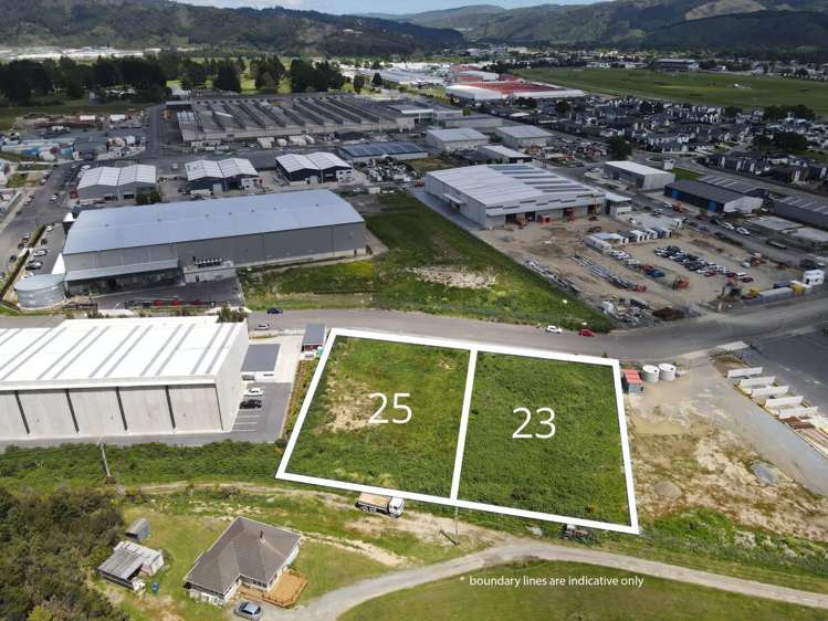 23-25 Thomas Neal Crescent Trentham_1