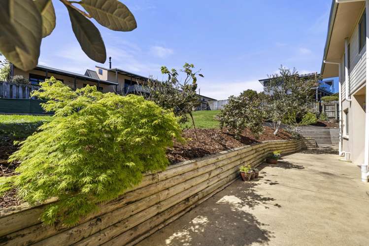 11 Long Street Raglan_58