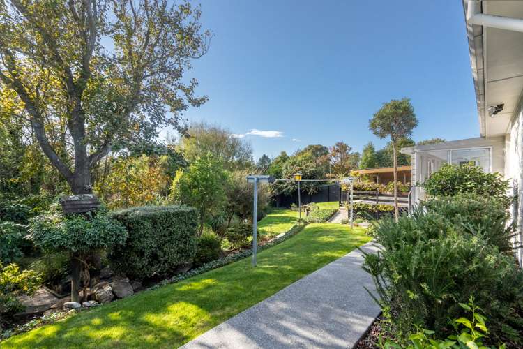 9 Cardinal Drive Hillmorton_17