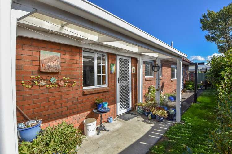 72 Pembroke Street Carterton_19