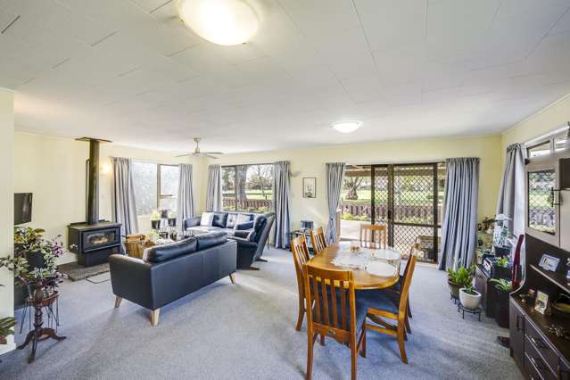 4/700 Duke Street Mahora_1