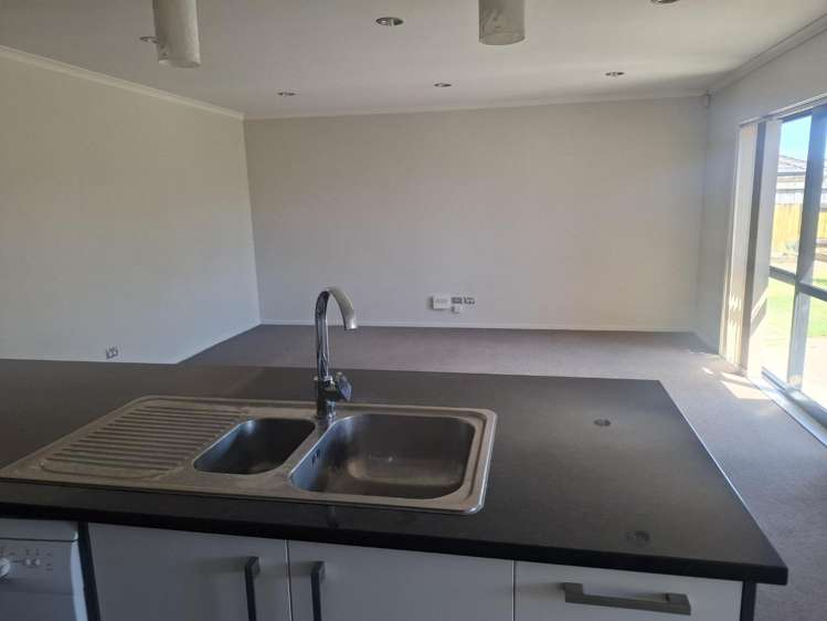 17 Ihimaera Terrace 1093_11