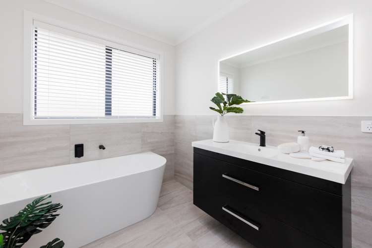 52 Peppertree Glade Kelvin Grove_20