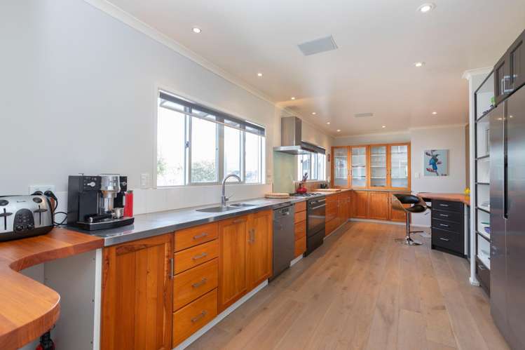 99 Sandspit Road_2