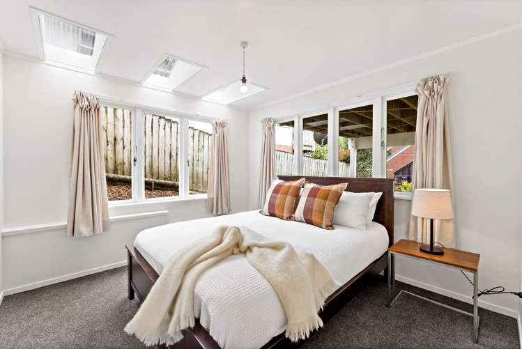 8 Goodall Street Hillsborough_16