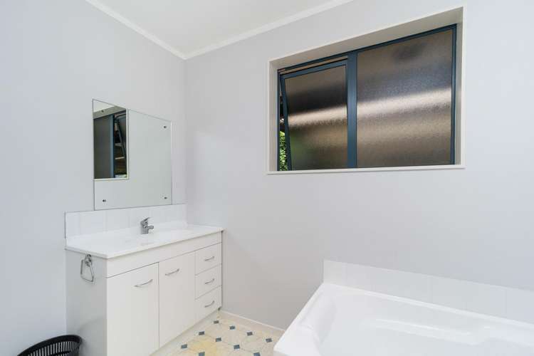 69 Meridian Grove Kelvin Grove_15