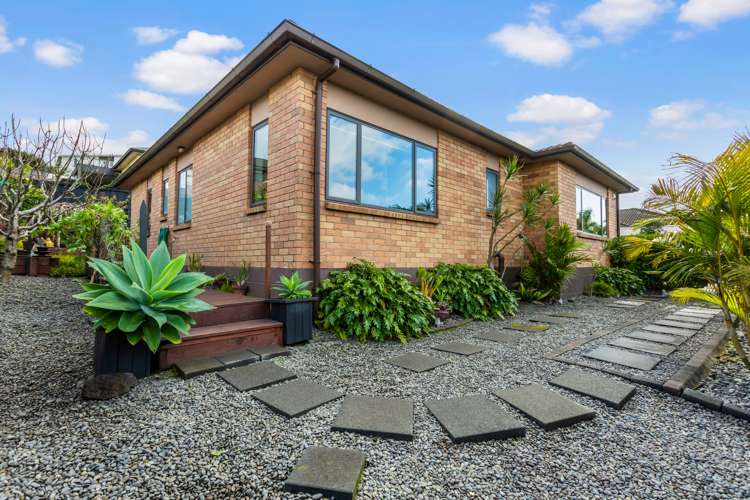 53 Chesterfield Way Orewa_20
