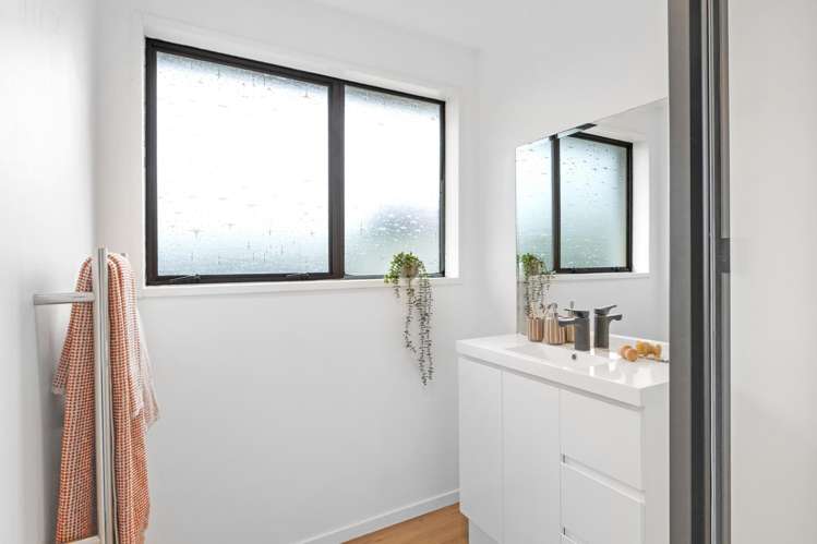 51A McBratneys Road Dallington_9