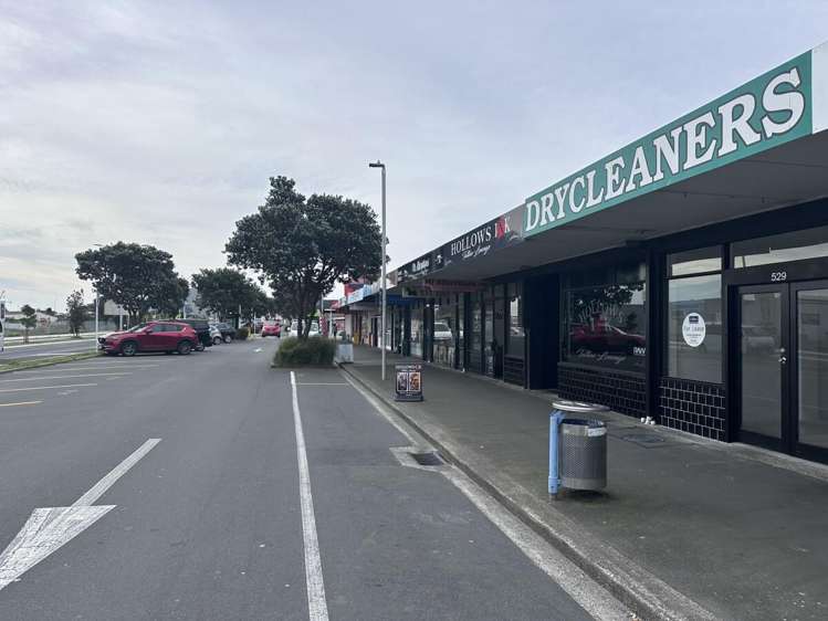 Shop 4, 529 Maunganui Road Mount Maunganui_3