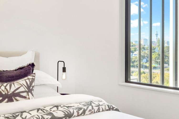 402/8 Central Road Kingsland_17