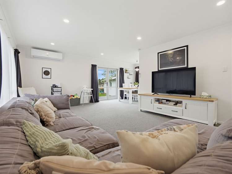 59 Karen Crescent Dinsdale_10