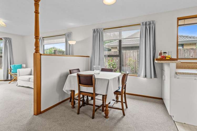 4b Dumfries Drive Hei Hei_7