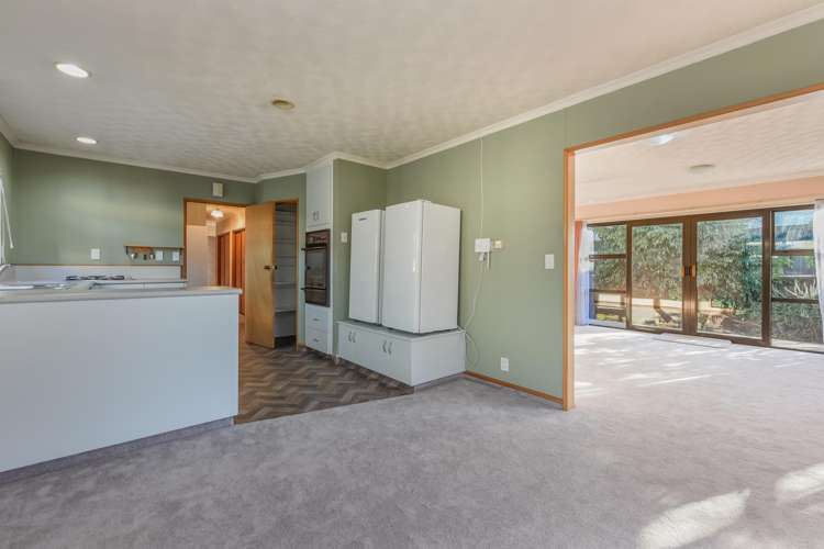 48 Farnham Drive Richmond_9