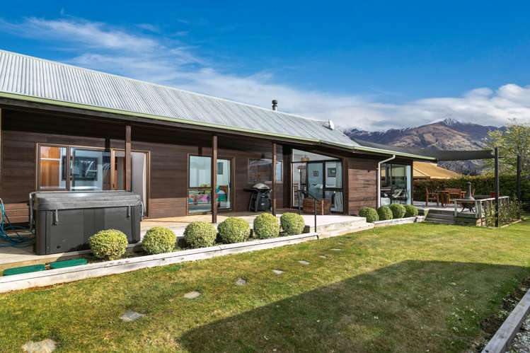152 Beacon Point Road Wanaka_5