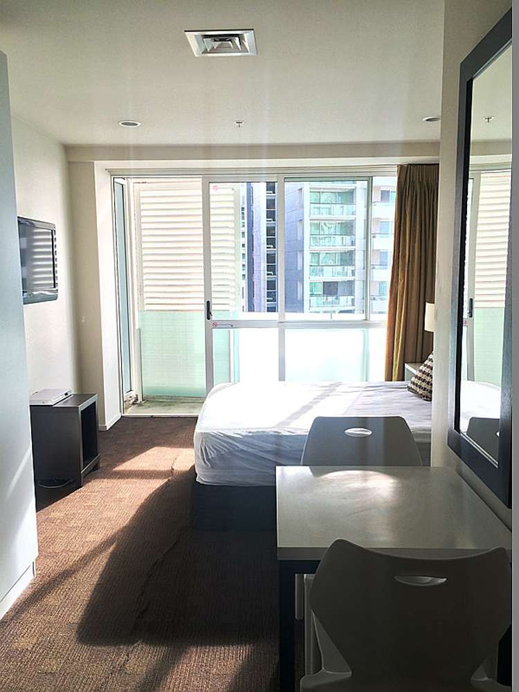 1805/10 Waterloo Quadrant City Centre_3