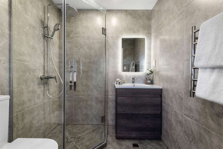 2/14 Williamson Avenue Belmont_20