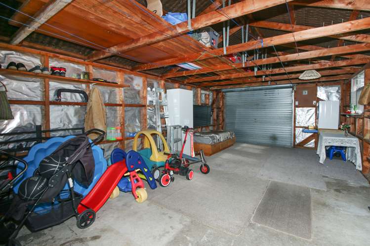 15 Severn Terrace Roslyn_20