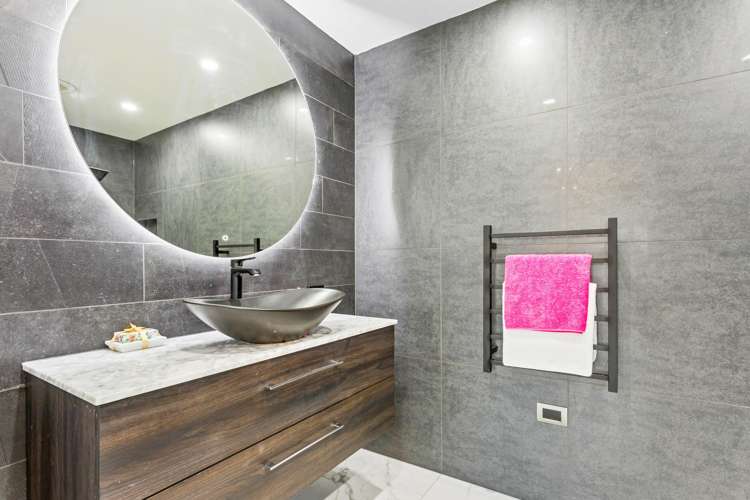 21 Breenagh Place Massey_12