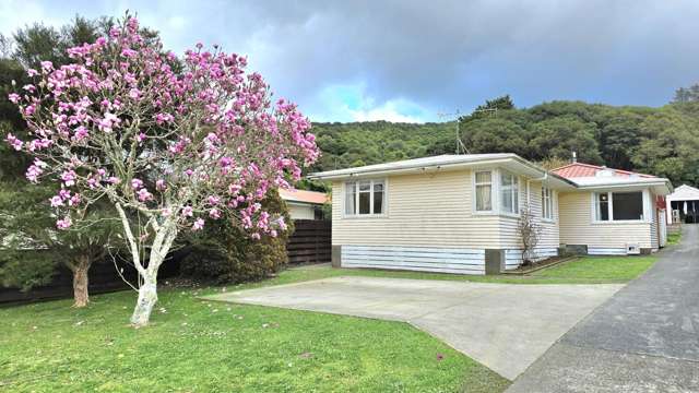 3 Bedroom in Wainuiomata