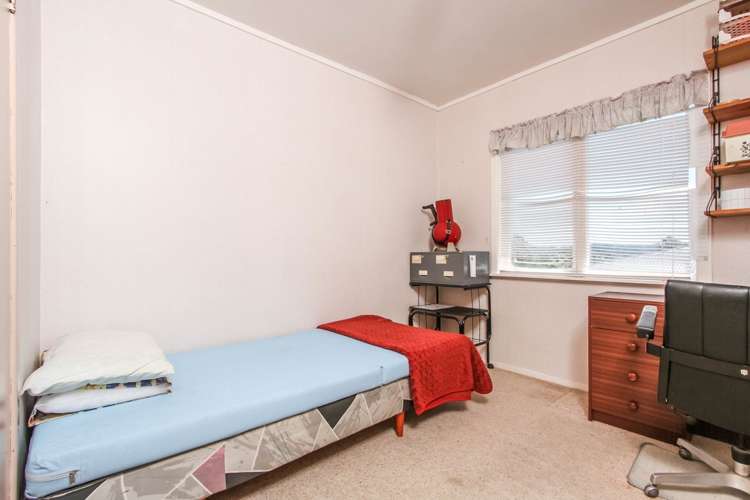 32 Tiri Tiri Road Birkdale_16