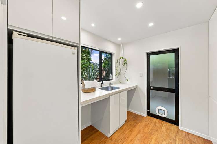 37 Lakewood Drive Burwood_10