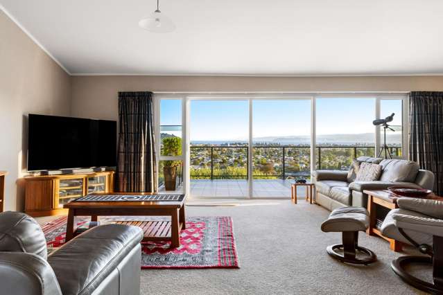 2 Hillary Heights Whataupoko_2