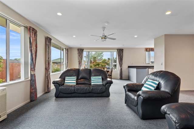 16 Thistledown Place Woolston_1