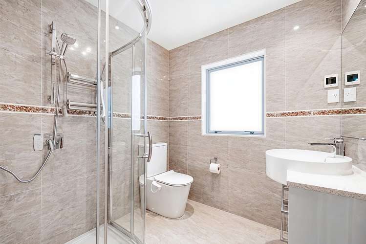 15 Peihinga Road Flat Bush_13