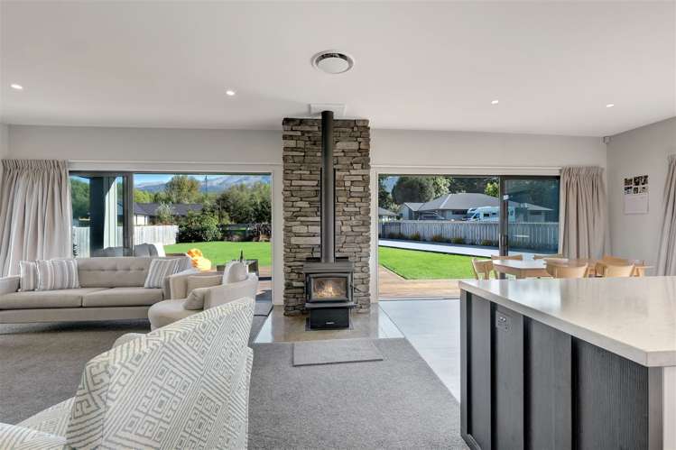 14 Tennyson Close Hanmer Springs_5