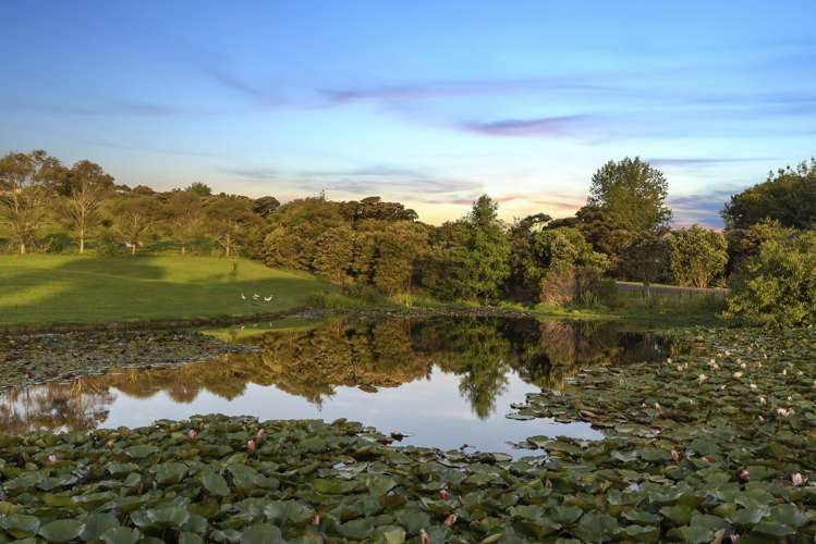 60 James Paige Lane Riverhead_48