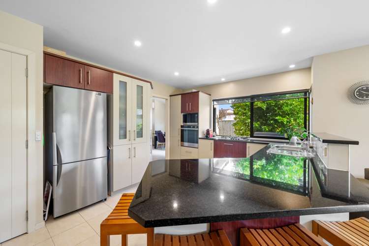 6 Dalcross Drive Flat Bush_6