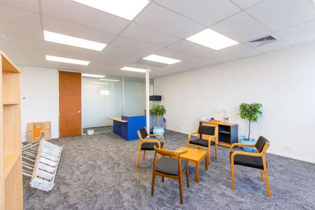 E1/88 Hinemoa Street Birkenhead_2