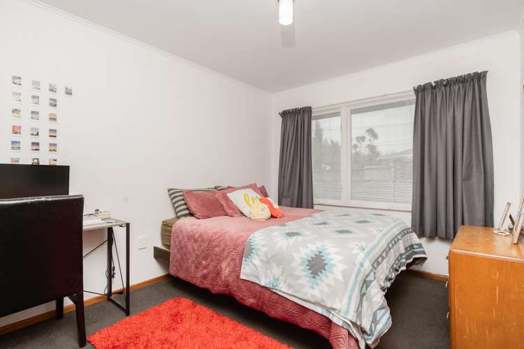 21 Southsea Crescent Silverdale_5