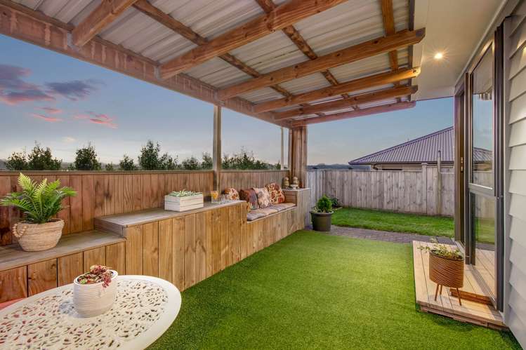 14 Kingfisher Road Silverdale_13