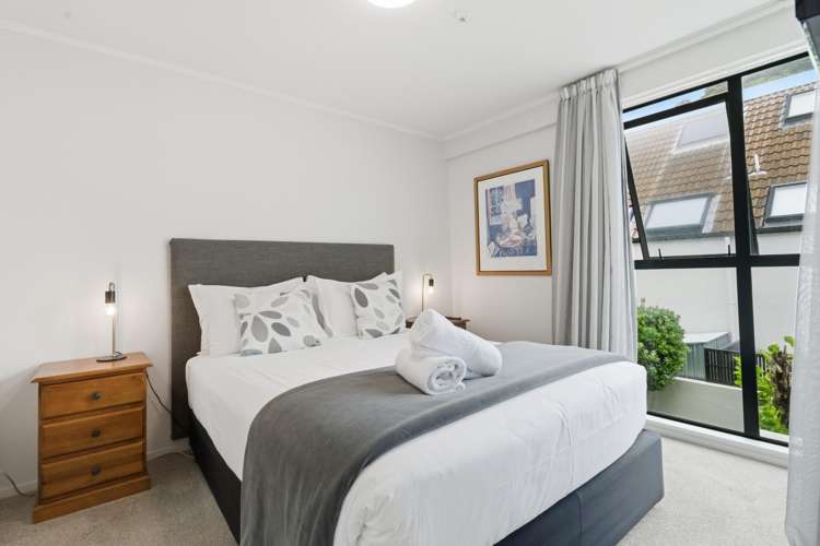 2/5 The Mall Mt Maunganui_14