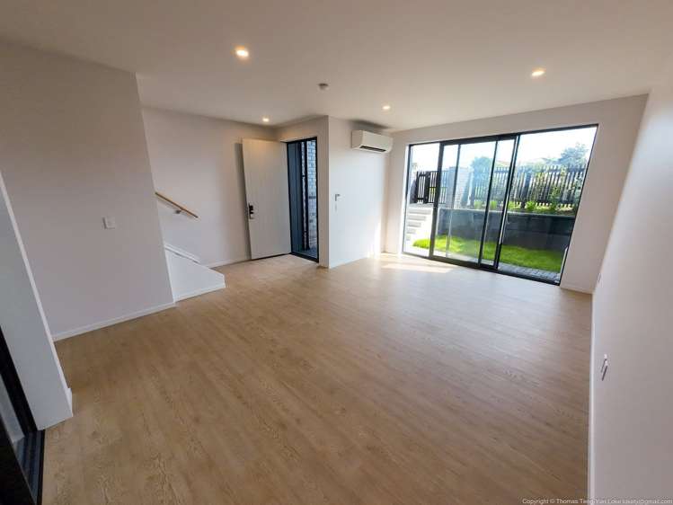 65 Bearing Parade Long Bay_6