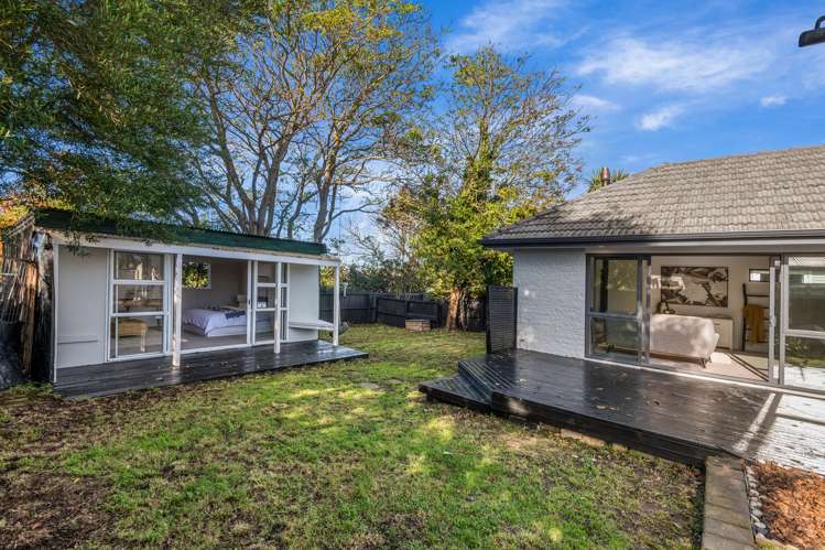 27 Reginald Street Burwood_13