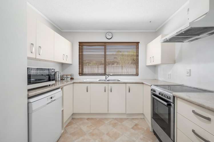 150 Whitford Road Somerville_13