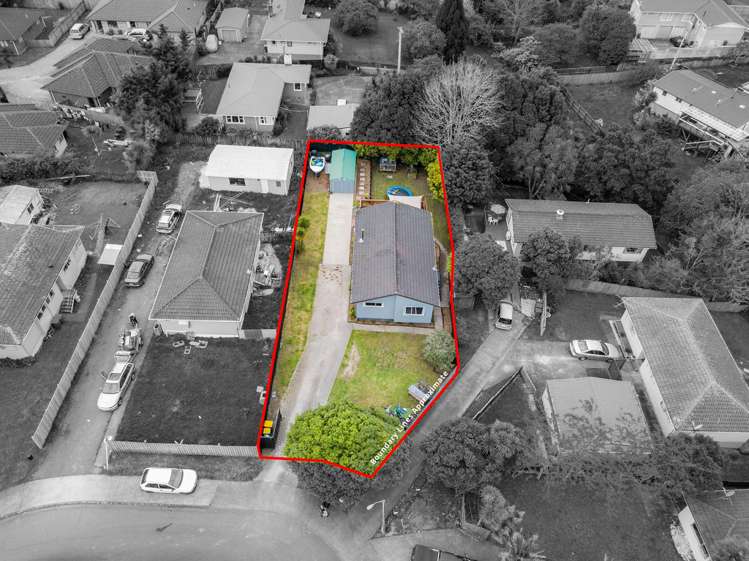 8 Karina Place Glen Eden_19