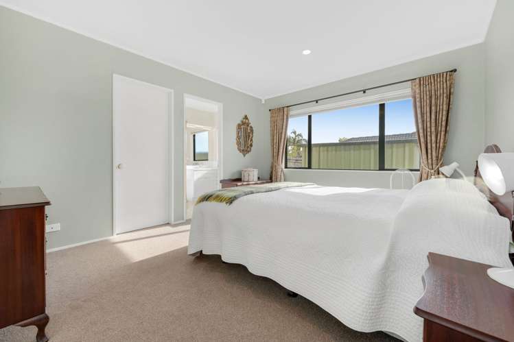 14 John Brooke Crescent East Tamaki Heights_15