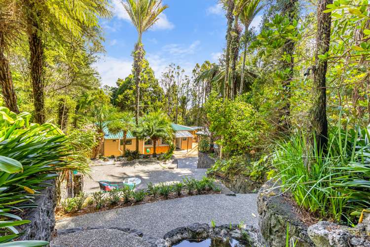 92 Scenic Drive Titirangi_23
